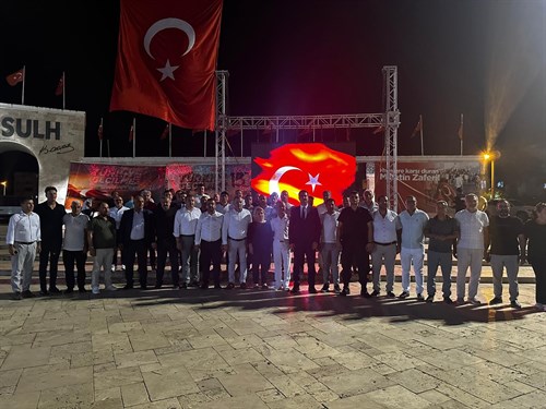 15 Temmuz Demokrasi ve Milli Birlik Günü ilçe programı Didim Cumhuriyet Meydanında gerçekleştirildi.